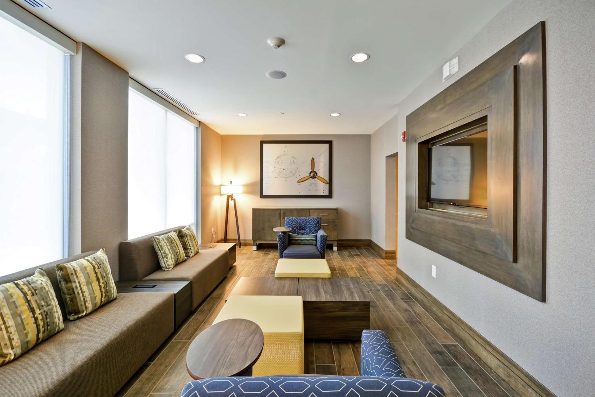 Home2 Suites By Hilton St. Simons Island Εξωτερικό φωτογραφία