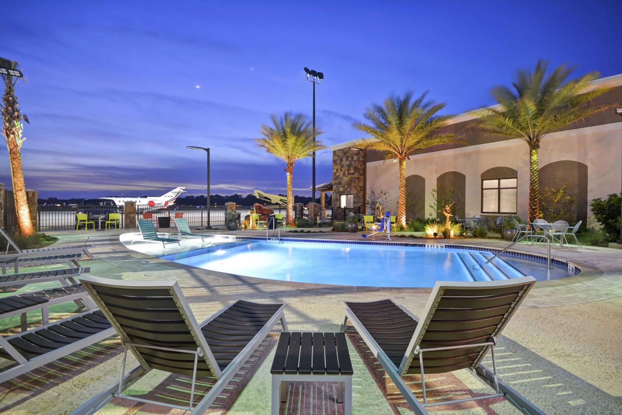 Home2 Suites By Hilton St. Simons Island Εξωτερικό φωτογραφία